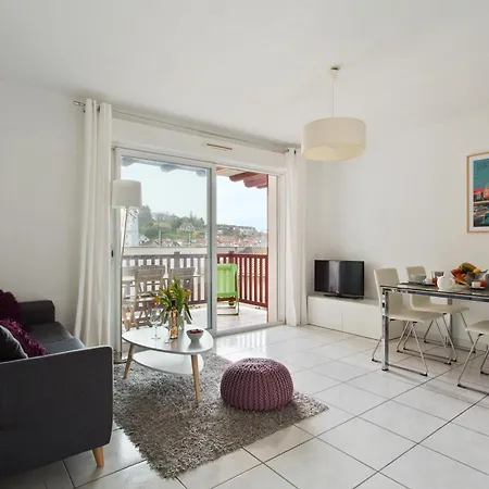 Appartamento Kosyhome Donibane 2 Pieces Terrasse Plage Et Centre A Pied Apercu Mer Ciboure